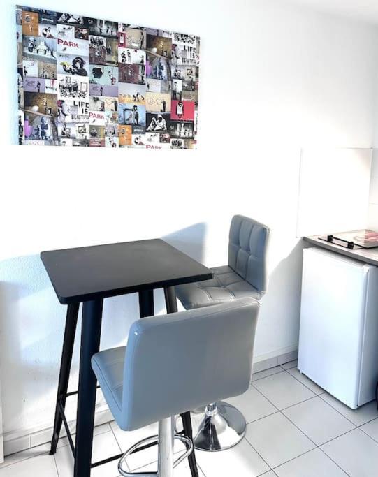 Studio Gare St Roch Avec Box De Garage Appartement Montpellier Buitenkant foto
